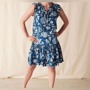 Matilda Jane Floral Blue Sleeveless Dress. With ruffle bottom and sleeve.size l